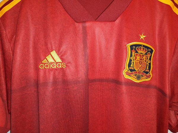 لباس اسپانیا 2020