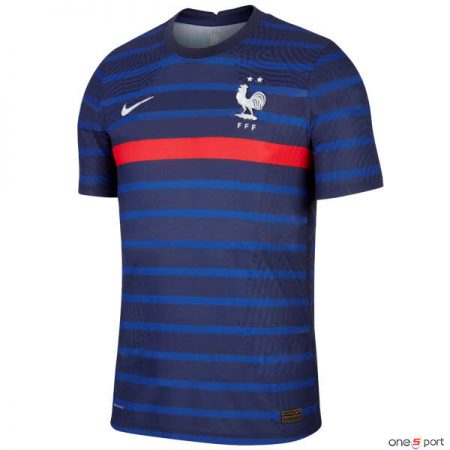لباس اول فرانسه 2020