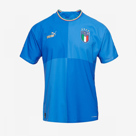 لباس اول ایتالیا 2022