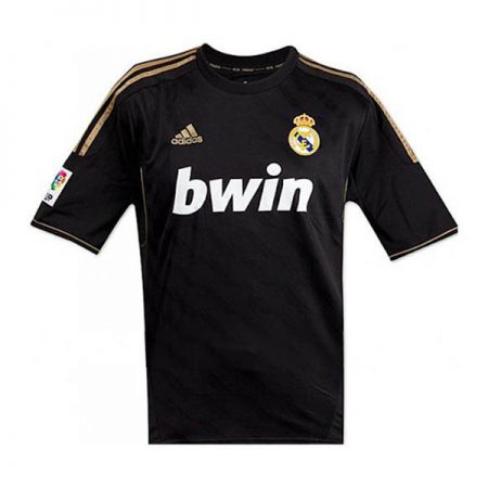 لباس دوم رئال مادرید 2012