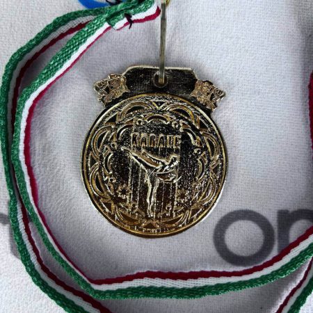 مدال قهرمانی طرح فدراسیون کاراته