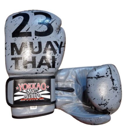 دستکش بوکس Yokkao Muay Thai 23 در دو رنگ  مشکی و نقره ای