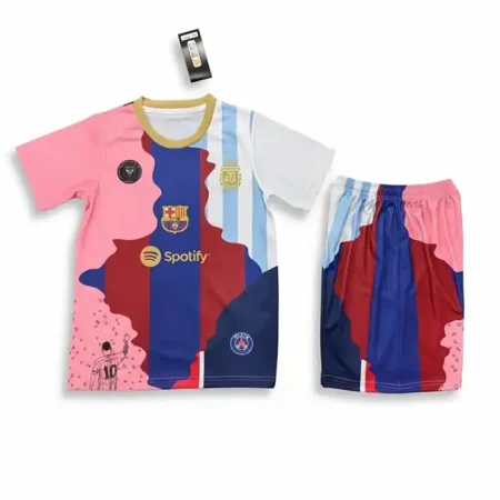 ست بچه‌گانه تلفیقی مسی با طرح لباس‌های بارسلونا، آرژانتین، پاریس و اینتر میامی